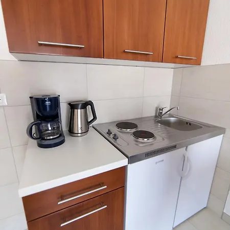 Katarina Guest house 3*
