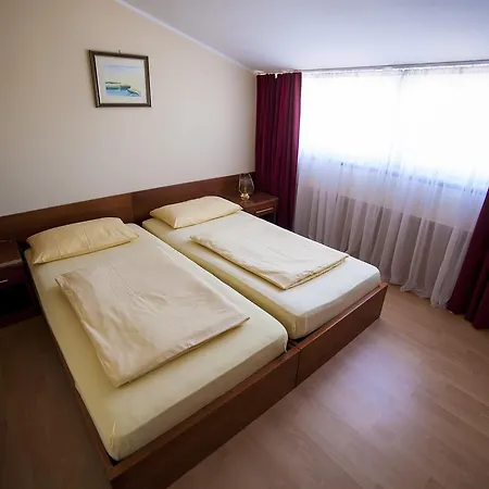 Katarina Guest house 3*